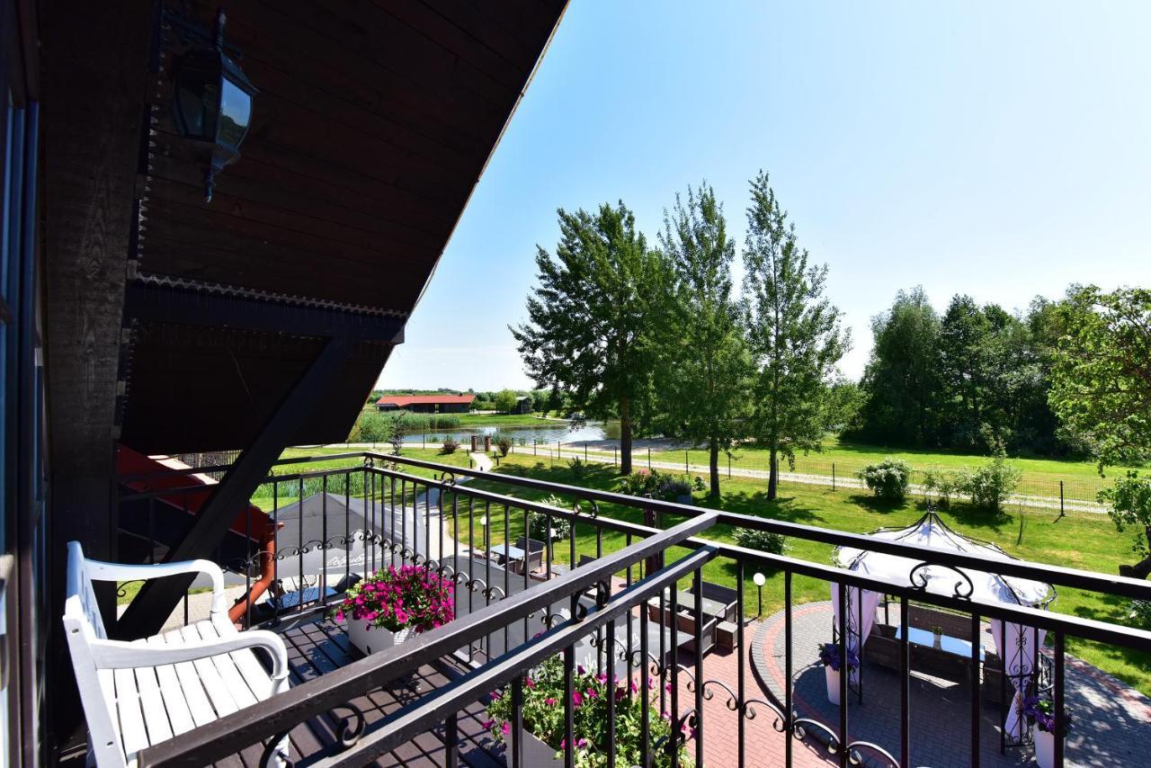 Rusne Villa Exterior photo